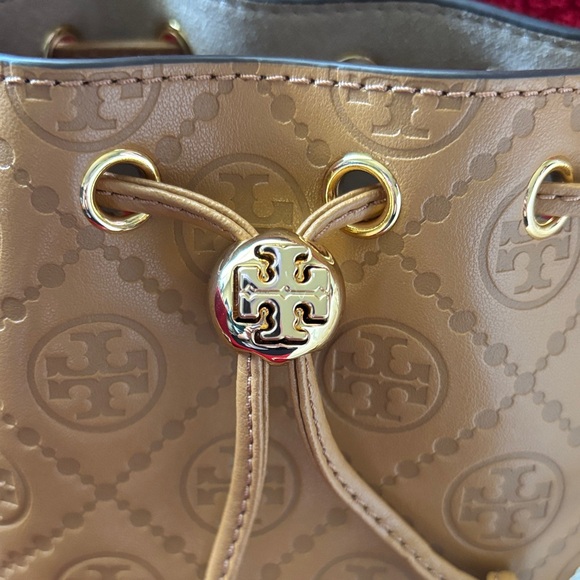 Tory Burch T Monogram Leather Mini Bucket Bag - Picture 3 of 13